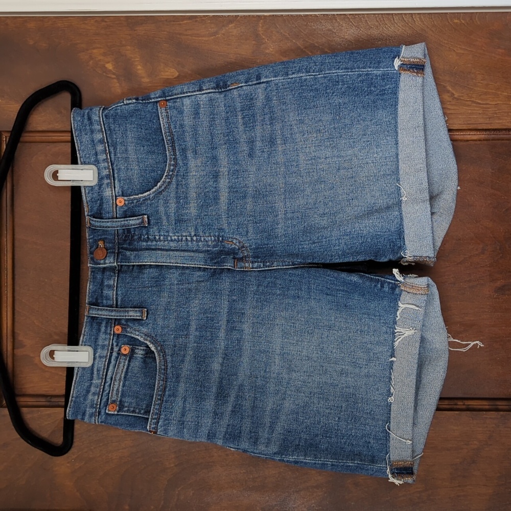 Madewell | High Rise Mid-Length Denim Shorts in Gosford Wash Size 27